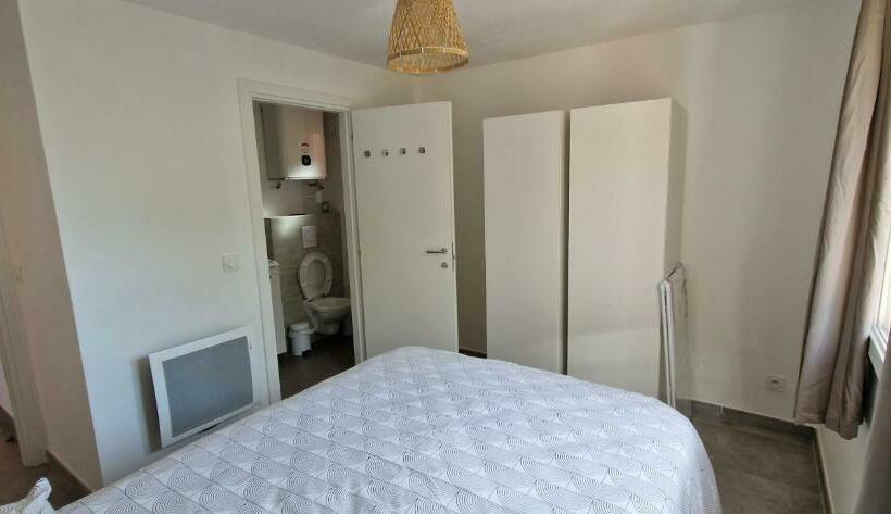 T2 4 Personnes Résidence De Vacances Avec 3 Piscines Les Hameaux De Saint Cyprien Lecci De Porto Vec