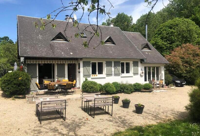 ベッドアンドブレックファースト Blanche & Basil