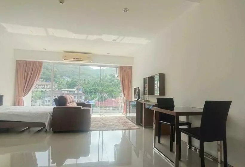 Chic Condominium Karon
