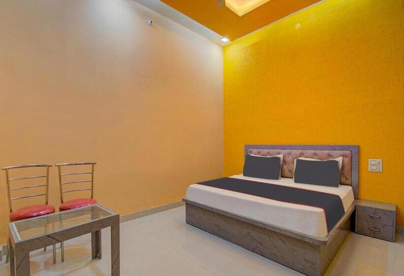 Collection O Rj14 Hotel Sanwariya & Resturant