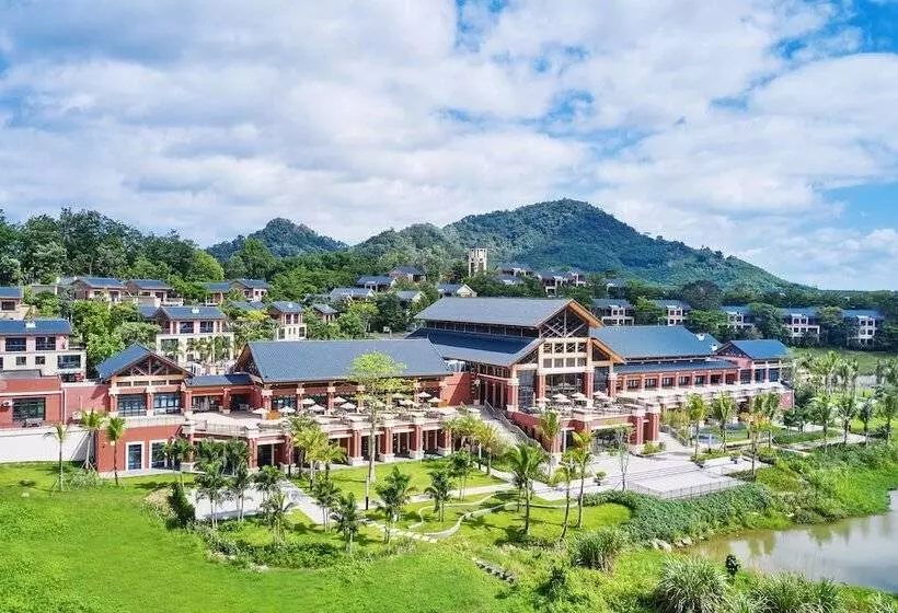Hotelli Four Points By Sheraton Hainan, Qiongzhong