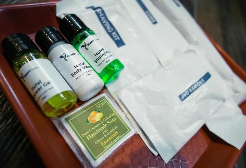 בית מלון כפרי Galaxy Luxuria , Manali