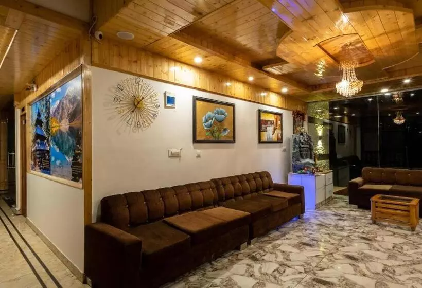 ホテル Galaxy Luxuria , Manali