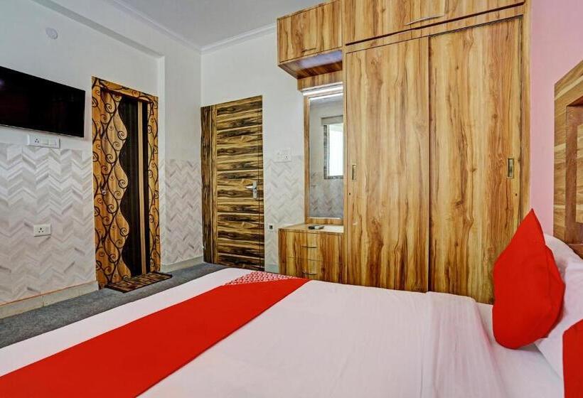 هتل Oyo Flagship 81332  City Palace