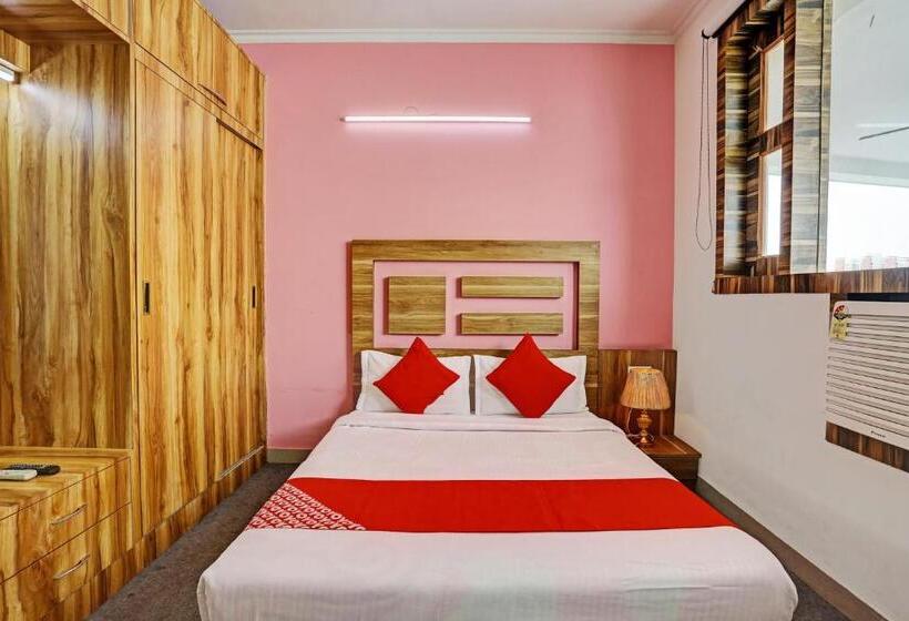 هتل Oyo Flagship 81332  City Palace