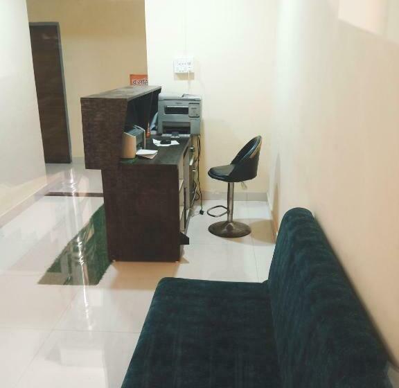 בית מלון כפרי The Lalit And Restaurant, Bhopal