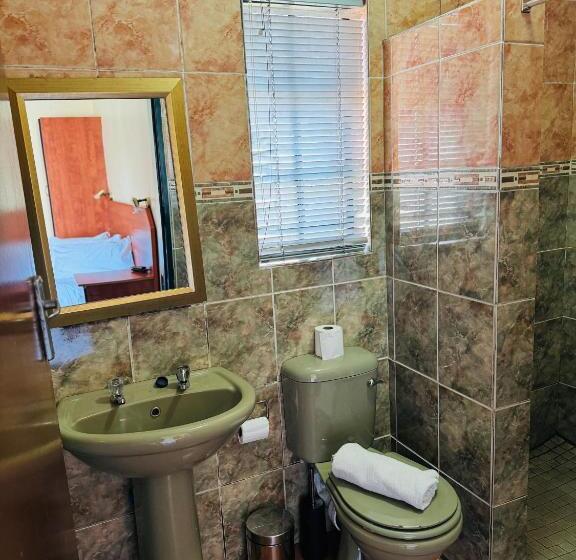 ペンション Deletz Guesthouse