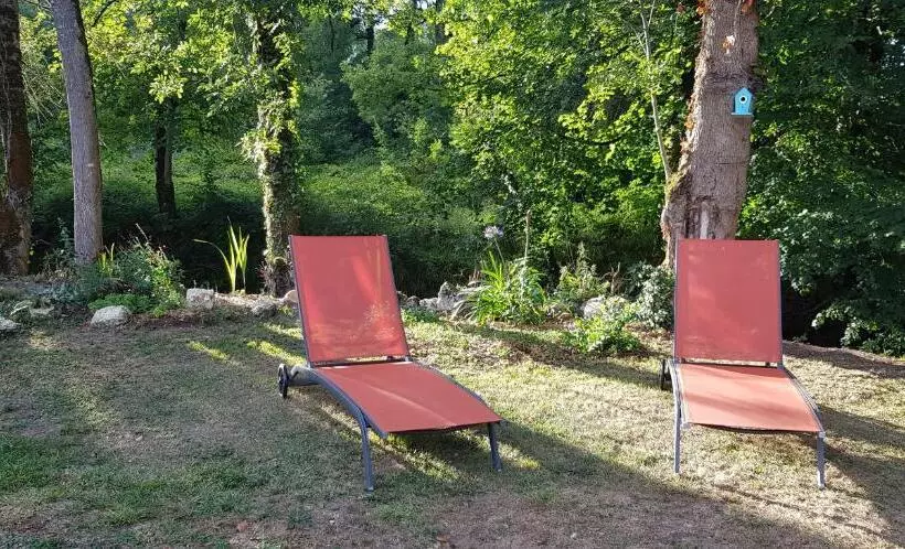 ペンション Ici Cool Une Rivière