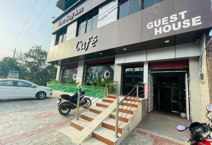 ペンション The Bay Inn