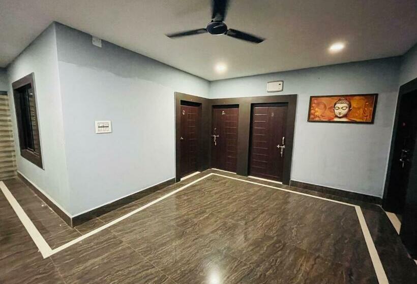 ペンション The Bay Inn