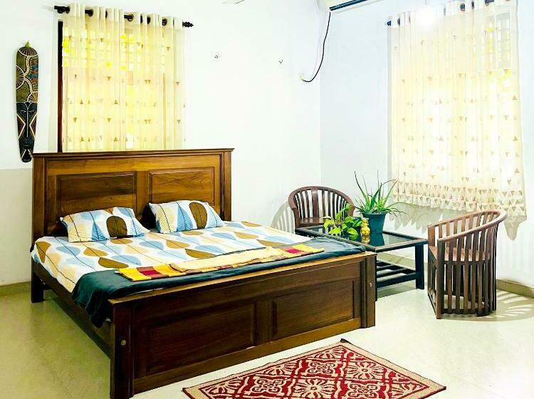 هاستل Hidden Heaven