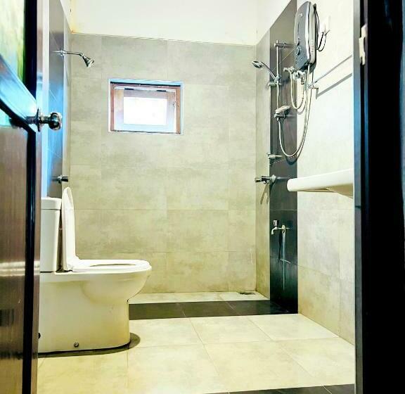 هاستل Hidden Heaven