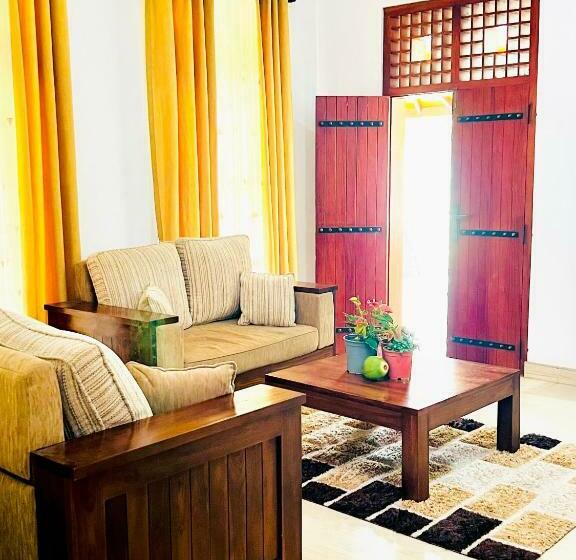 هاستل Hidden Heaven