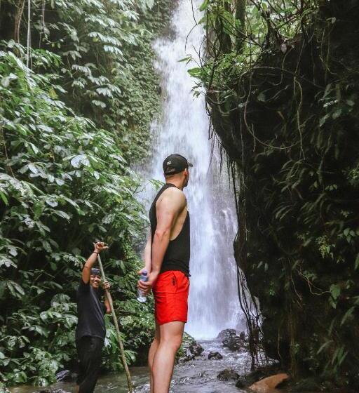 مبيت وإفطار Bale Villa Central Lombok