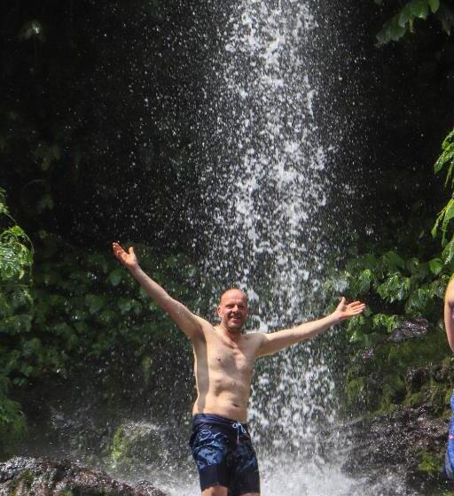 مبيت وإفطار Bale Villa Central Lombok