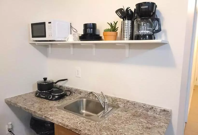 تختخواب و صبحانه Daphy Open Loft