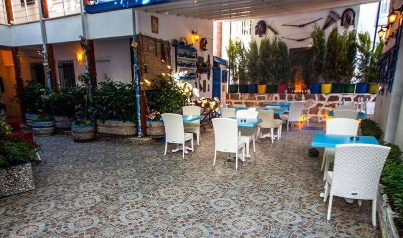 تختخواب و صبحانه Paradise Garden Butik Otel