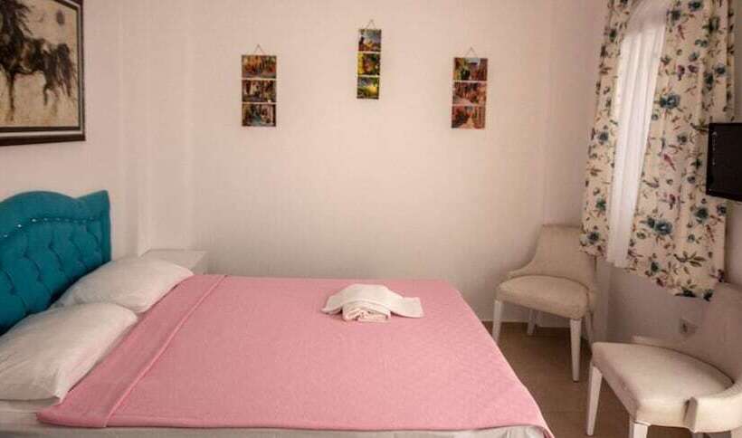 تختخواب و صبحانه Paradise Garden Butik Otel