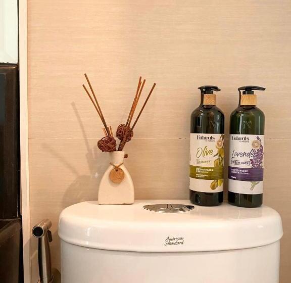 Cozy Studio 150 Newport Boulevard, Pasay   The Indoor Wetlands B&b