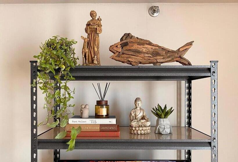 Cozy Studio 150 Newport Boulevard, Pasay   The Indoor Wetlands B&b