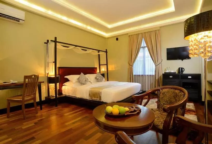 هتل Fuvahmulah Central