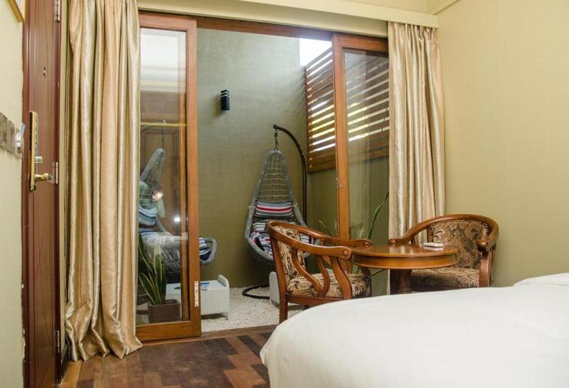Otel Fuvahmulah Central