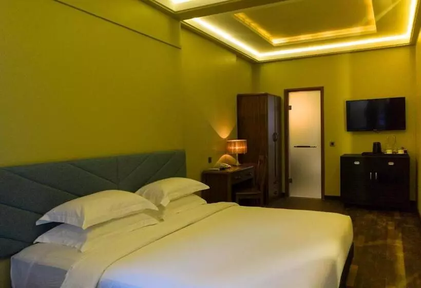 هتل Fuvahmulah Central