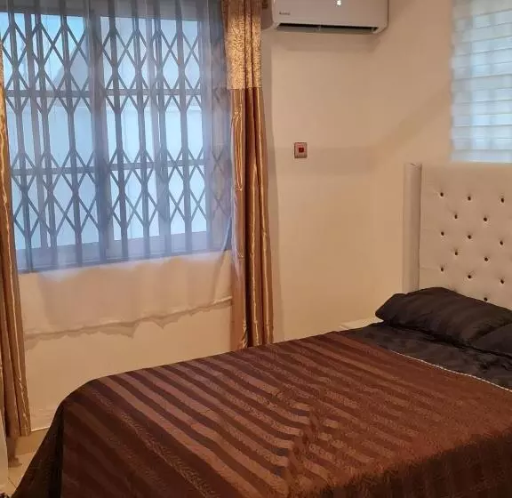 ペンション King George Lodge