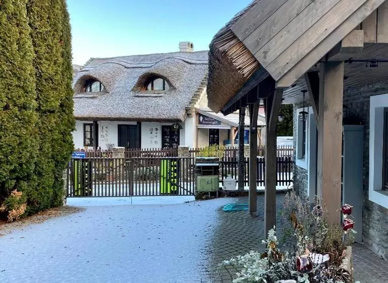 ペンション Kékmadaras Vendégház Tihany