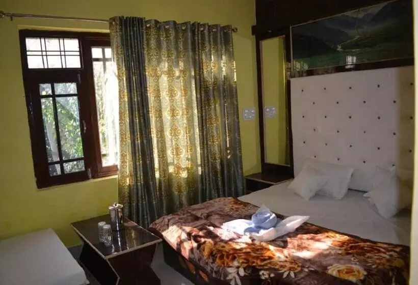 Hotelli Goroomgo Nice One Palace Srinagar