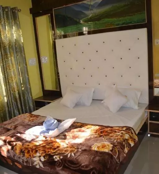 Hotelli Goroomgo Nice One Palace Srinagar