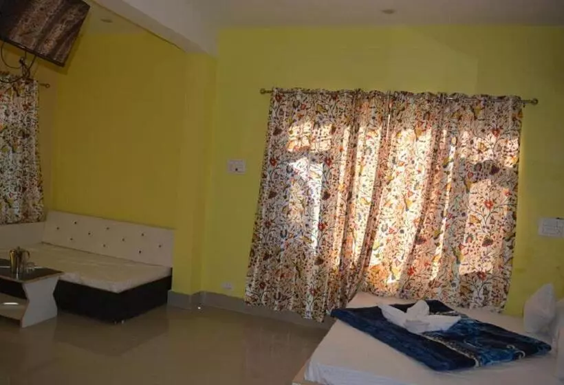 Hotelli Goroomgo Nice One Palace Srinagar