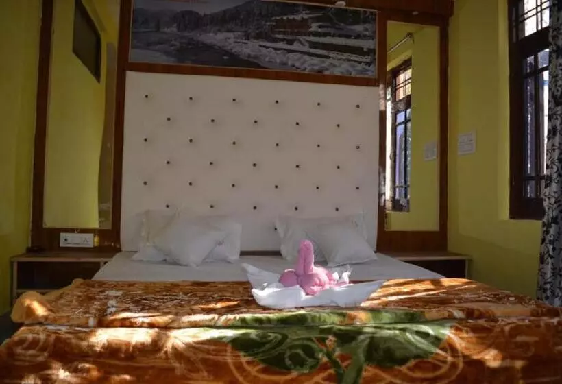 Hotelli Goroomgo Nice One Palace Srinagar
