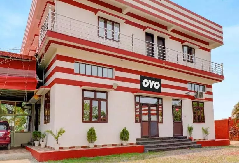 Hotelli Oyo Flagship 81366  Kamboj Palace