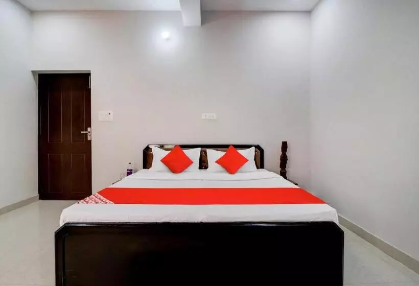 Hotelli Oyo Flagship 81366  Kamboj Palace