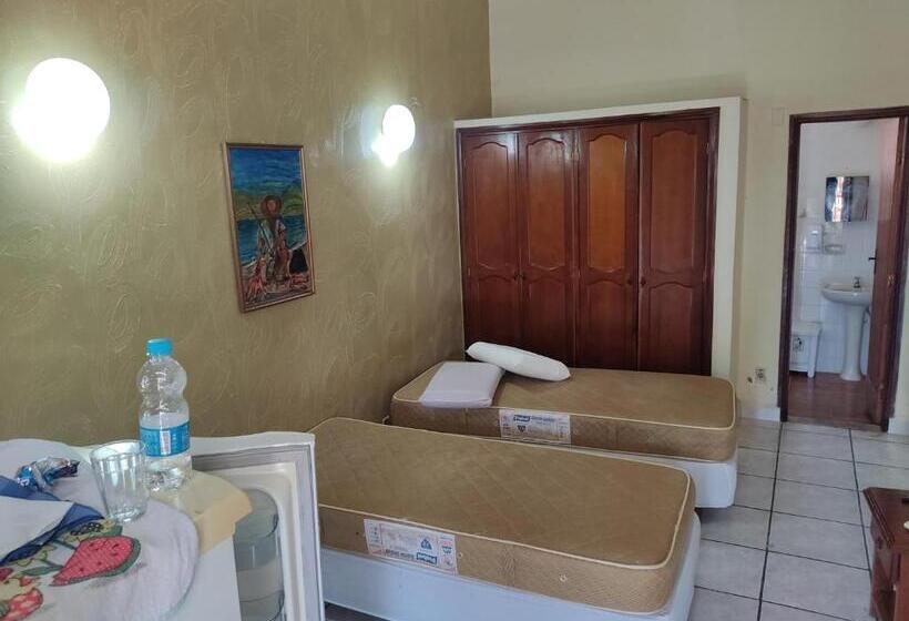 Hotel Pesqueiro Anzol De Ouro