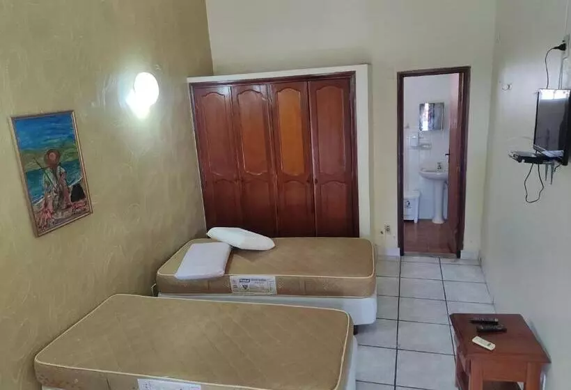 هتل Pesqueiro Anzol De Ouro