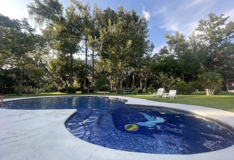 هتل Rancho Grande