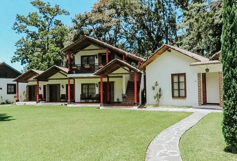هتل Rancho Grande