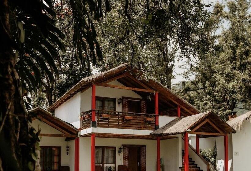 هتل Rancho Grande