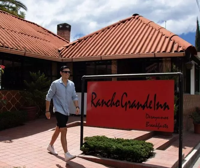 هتل Rancho Grande