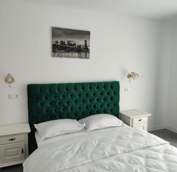 Пансион Casa Anne