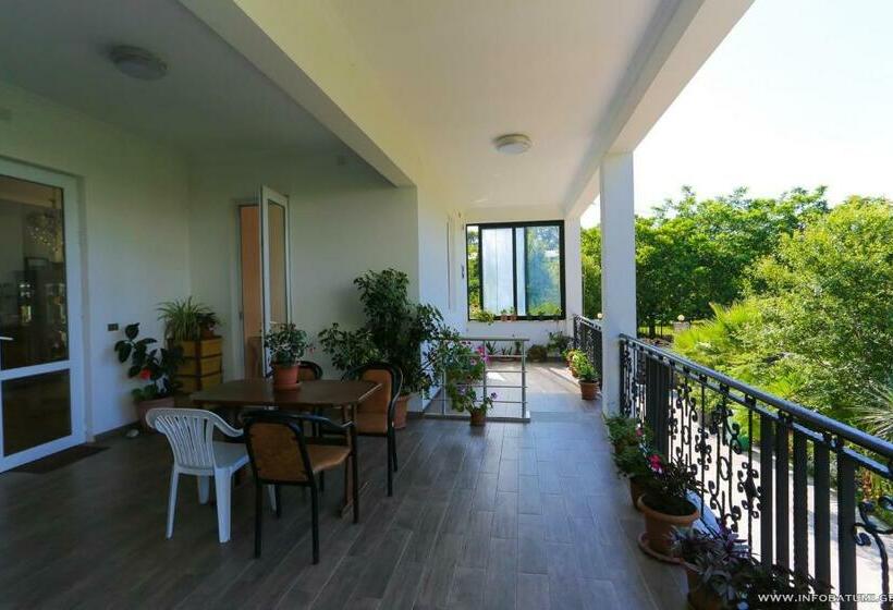 پانسیون Garden In Gonio Matata Motsikulis 58