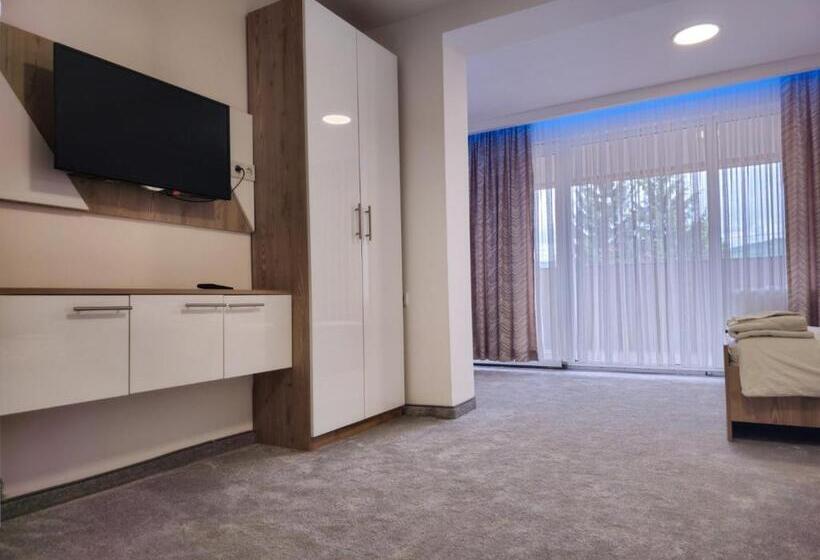 پانسیون Guest House Star Gate