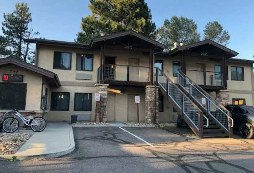 The Haber Motel