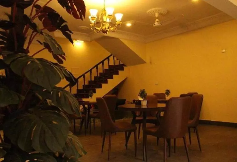 هتل Inn Karachi