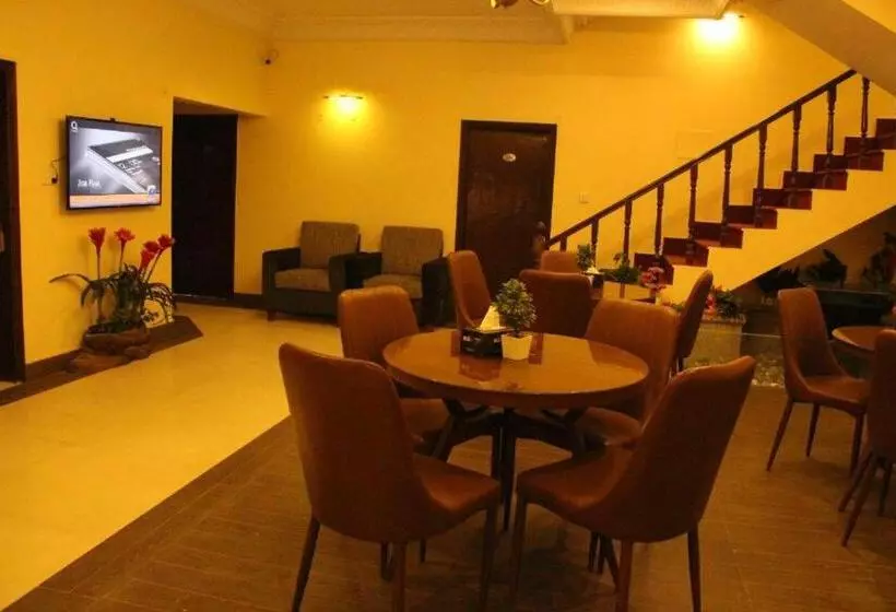 هتل Inn Karachi