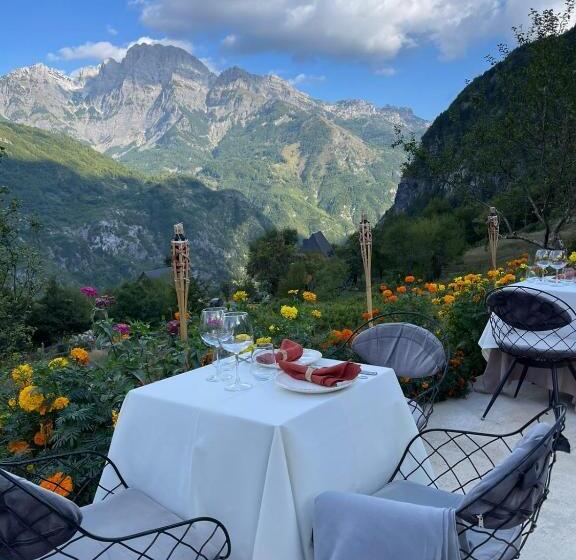 בית מלון כפרי Vidis Chalet