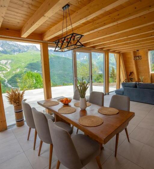 בית מלון כפרי Vidis Chalet