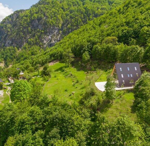 בית מלון כפרי Vidis Chalet